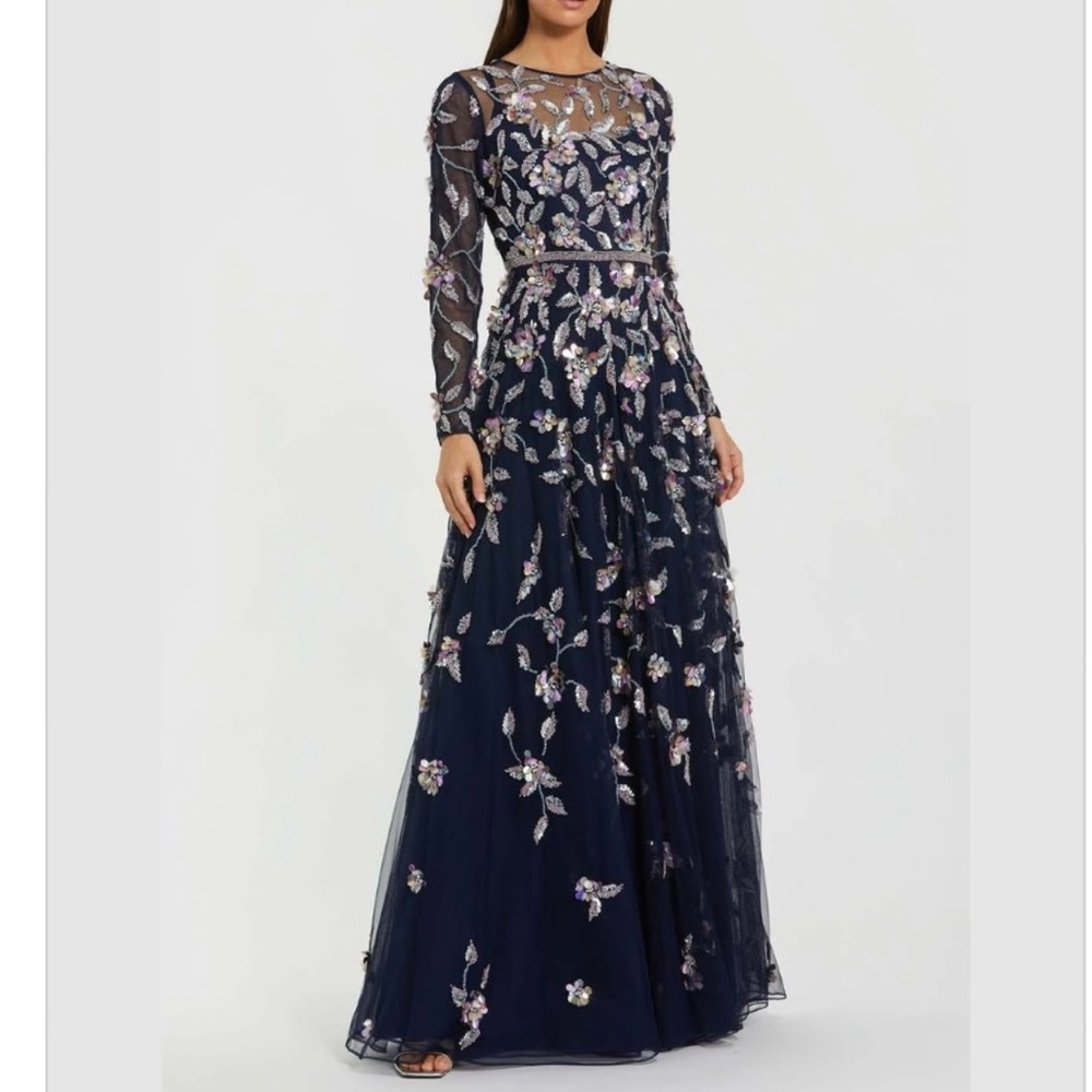 Mac Duggal 6183 Evening Dress Size 8 - NWT